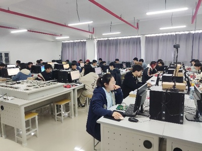 第十五屆“藍(lán)橋杯”大賽省賽在我校成功舉行