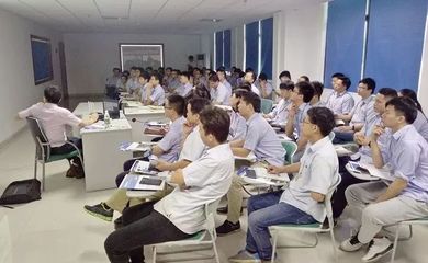 SMT一行赴比亞迪深化交流傳動(dòng)與軟件技術(shù)